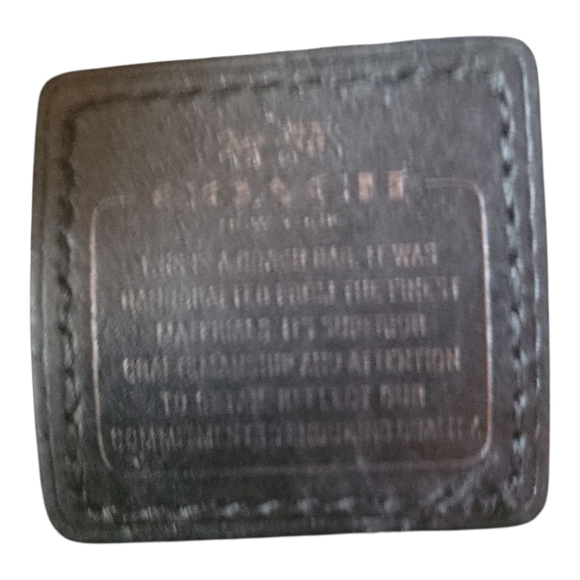 Coach Classic Quilt Black and Cream Exotic Embossed Crossbody Leather Clutch Bag - Picture 8 of 10